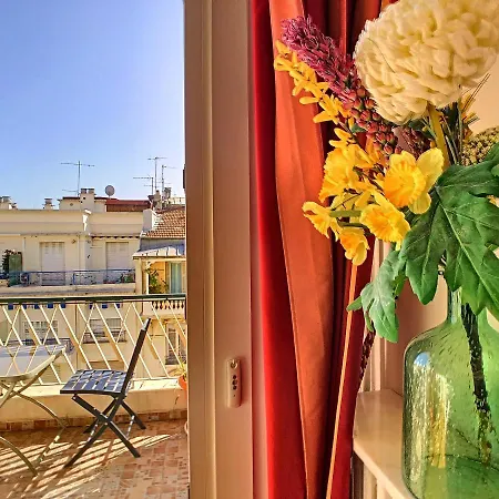 Nestor&jeeves - Gibraltar Terrasse - - By Sea - Pedestrian Zone *